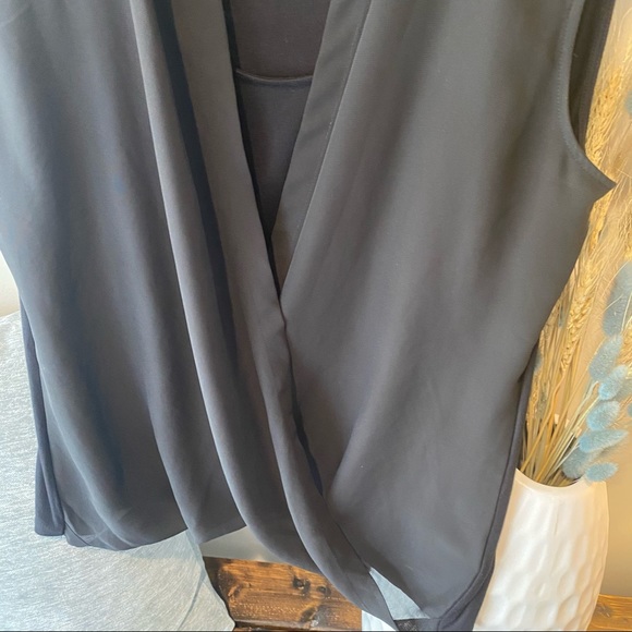 Reitmans Black Blouse Size L - Picture 3 of 4